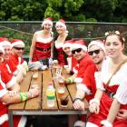 Santa Pub Crawl 2011 - Sydney